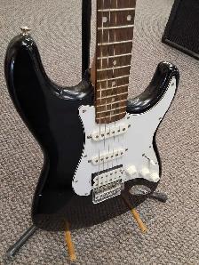 Barracuda Electric Guitar - Black - Photo 3