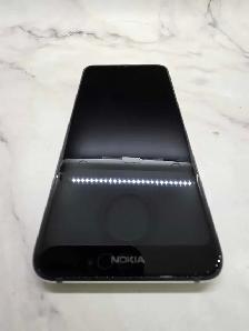 Nokia 7.1 64GB Like New - Photo 2