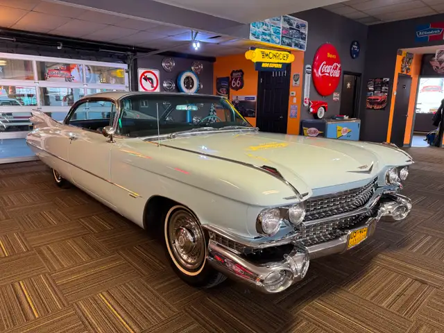 1959 Cadillac Coupe Deville - Photo 4