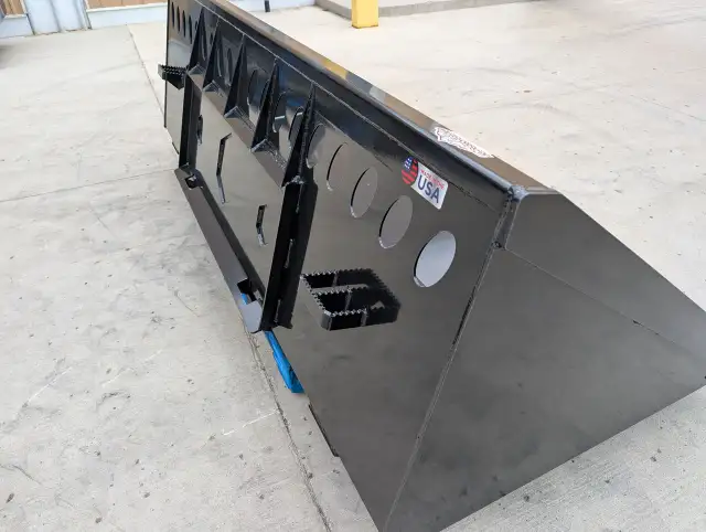 Heavy Duty 84" Skid Steer Snow Bucket for Sale - Photo 3