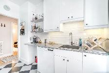 Furnished 2BR Summer Apartment – 5 Min Walk to McGill | May–Aug - Photo 2