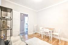 Furnished 2BR Summer Apartment – 5 Min Walk to McGill | May–Aug - Photo 4