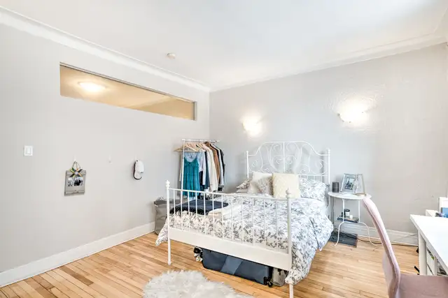 Furnished 2BR Summer Apartment – 5 Min Walk to McGill | May–Aug - Photo 9