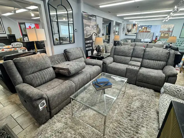 New 2-Piece Power Recliner Set In Fabric Upholstery In Big Sale - Photo 2