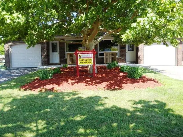 Niagara College Welland Off Campus Housing – Across the Street - Photo 2