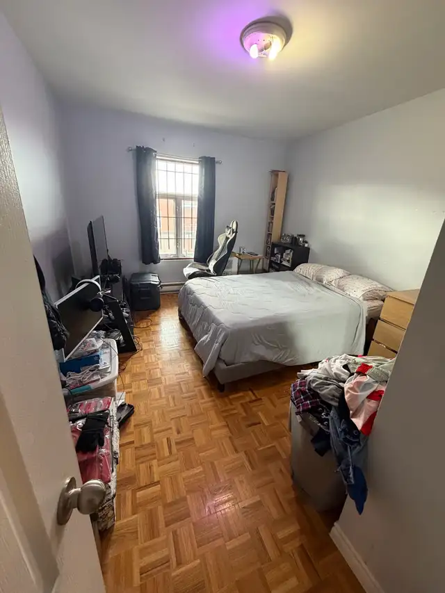 Large 5 1/2 apartment - Sud-Ouest - Photo 5