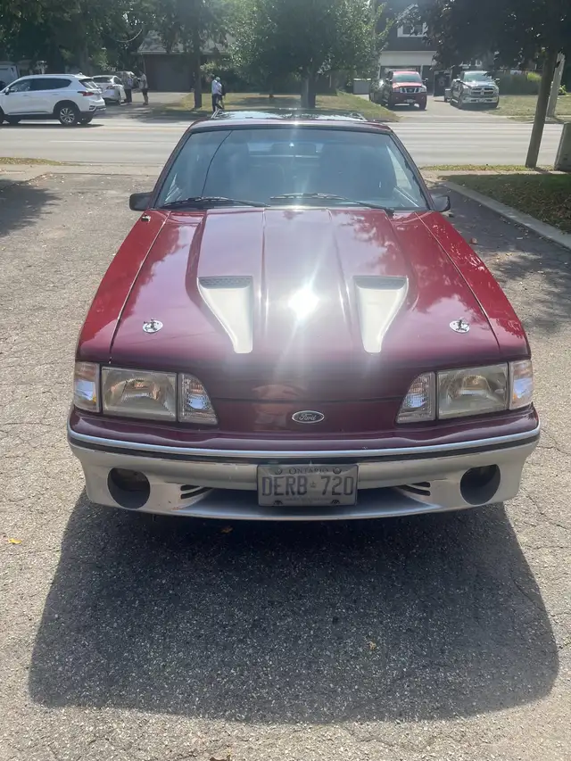1988 Ford Mustang GT - Photo 6