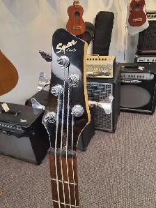 Squier MB-5 5 String Bass Guitar -Black - Photo 2