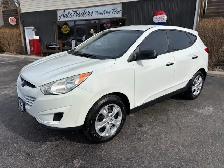 2013 HYUNDAI TUCSON GL  LOW KILOMETRES  CLEAN CARFAX - Photo 4