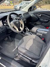 2013 HYUNDAI TUCSON GL  LOW KILOMETRES  CLEAN CARFAX - Photo 8