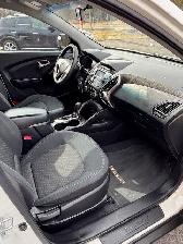 2013 HYUNDAI TUCSON GL  LOW KILOMETRES  CLEAN CARFAX - Photo 9