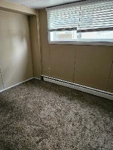 One bedroom apartment 3038 Arlington Avenue - Photo 6