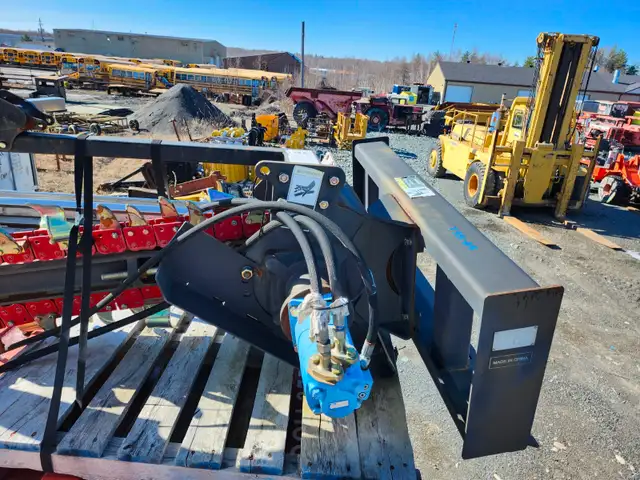 Trencher Attachment T900/200 – Skid Steer Ready