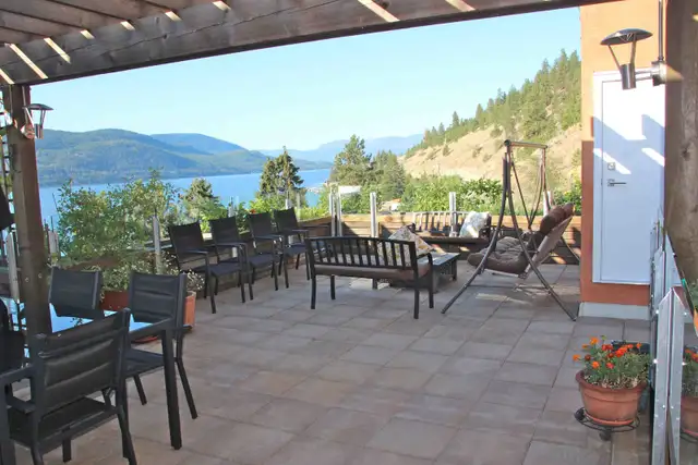 One Bedroom Lakeview suite for rent - Photo 5