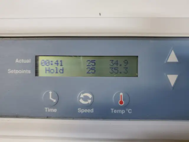 Thermo Fisher Forma 435 Incubated Floor Orbital Shaker - Photo 5