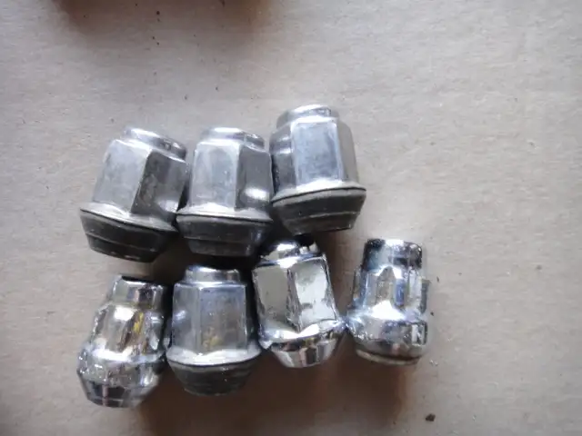 vis de roue - Photo 7