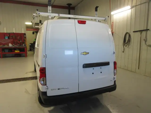 2017 Chevrolet City Express Cargo Van Outfitted - Photo 9