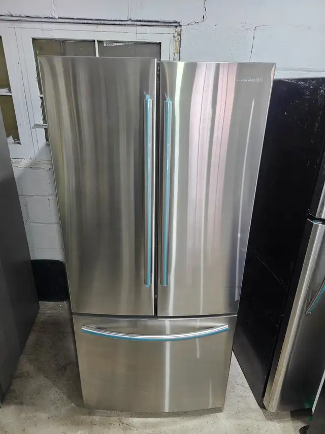 Samsung 30' Stainless Steel French Door Bottom Freezer Fridge