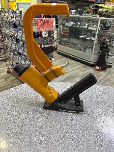 Bostitch MIII Flooring Nailer