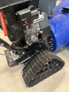 Self-Propelled 34" Snow Thrower – Strong & Reliable - Photo 3