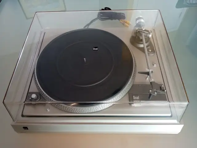 Platine Dual CS-505-2 restaurée. Un an de garantie!