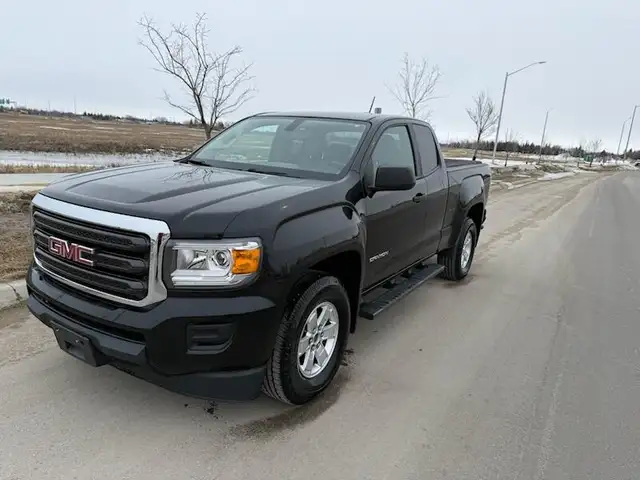2016 GMC Canyon - Photo 2