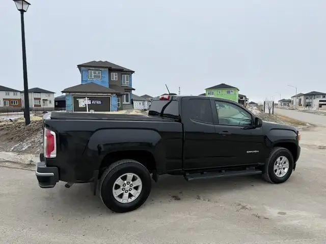 2016 GMC Canyon - Photo 10