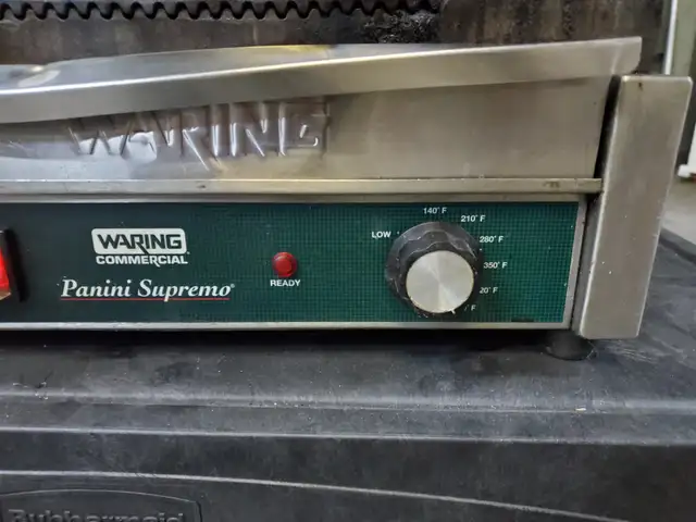 Waring Wpg250 Commercial Panini Express Grooved Plates 120v - Photo 3
