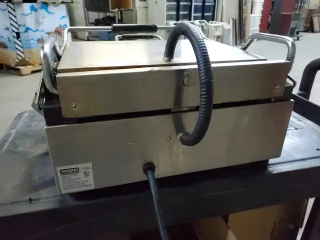 Waring Wpg250 Commercial Panini Express Grooved Plates 120v - Photo 7