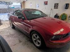 2008 Ford Mustang convertible