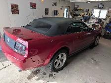 2008 Ford Mustang convertible - Photo 3