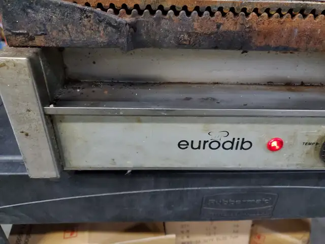 Eurodib Panini Sandwich Grill SFE02345-120 - Photo 6