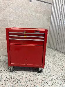 Heavy Duty Metal Tool Chest w/ Lock & Wheels