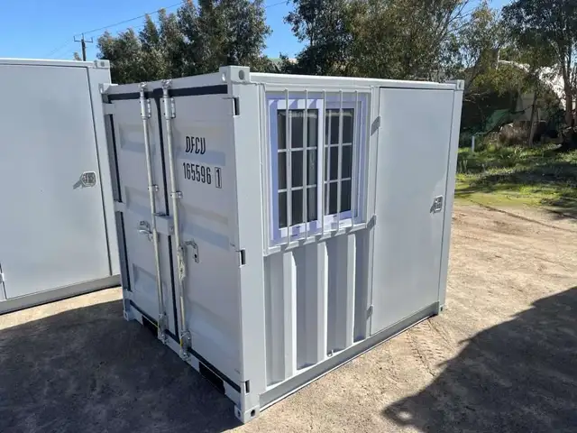 Portable 7ft Office Container – Ready to Use