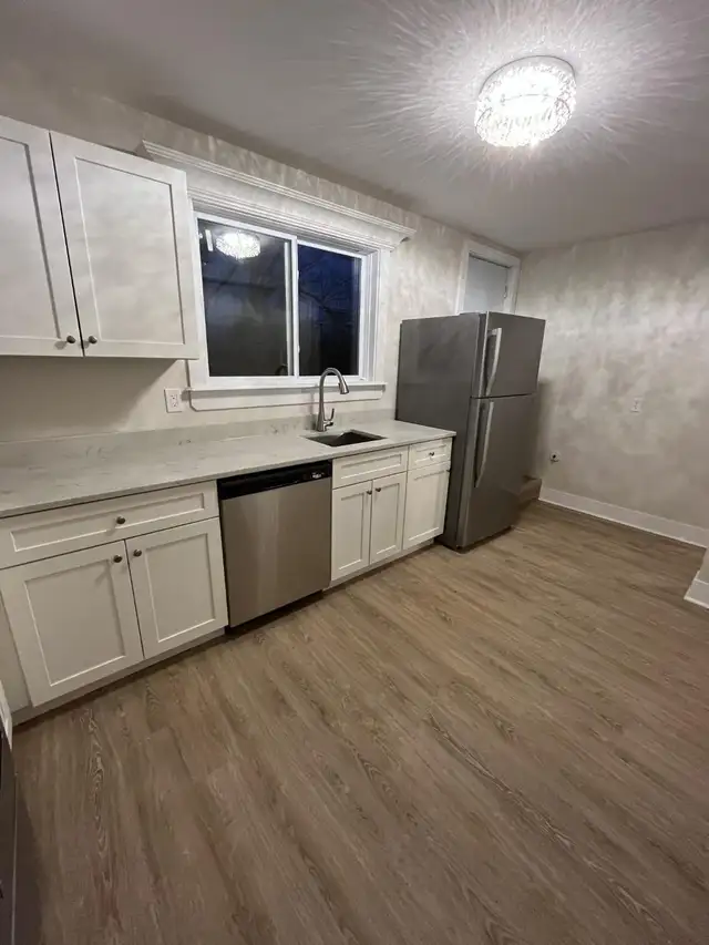 26-003 Spacious flat in South End Halifax - Photo 5