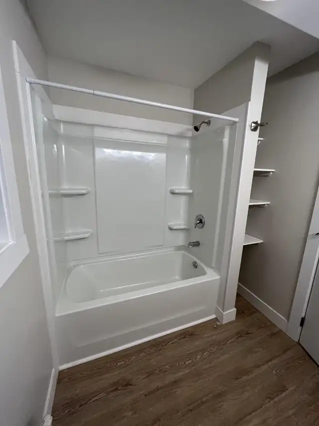 26-003 Spacious flat in South End Halifax - Photo 11