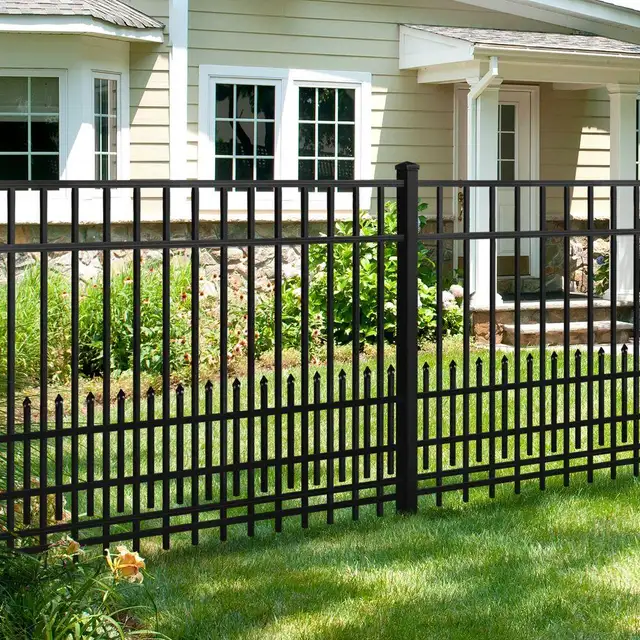 Industrial Ornamental Fence 7×4′ – Flat Top Panels