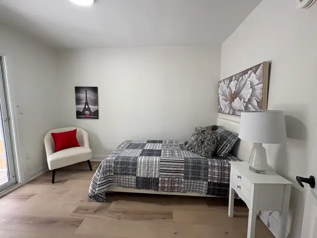 Listings that stand out.Homes that sell.