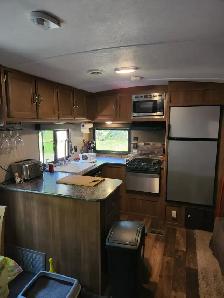 Roulotte à vendre MARQUE SPRINGDALE 2017AU CAMPING VAL-DES-BOIS