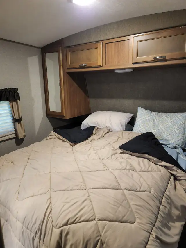 Roulotte à vendre MARQUE SPRINGDALE 2017AU CAMPING VAL-DES-BOIS - Photo 4