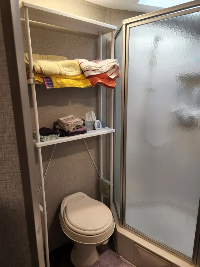 Roulotte à vendre MARQUE SPRINGDALE 2017AU CAMPING VAL-DES-BOIS - Photo 5