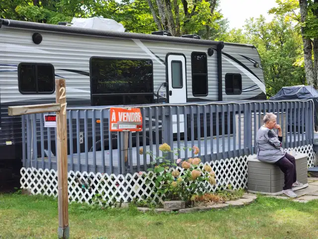 Roulotte à vendre MARQUE SPRINGDALE 2017AU CAMPING VAL-DES-BOIS - Photo 10