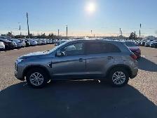 2022 Mitsubishi RVR - Photo 7