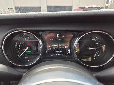 2023 Jeep Wrangler 4xe - CLEAN CARFAX, FULLY LOADED, HYBRID 4X4 - Photo 8