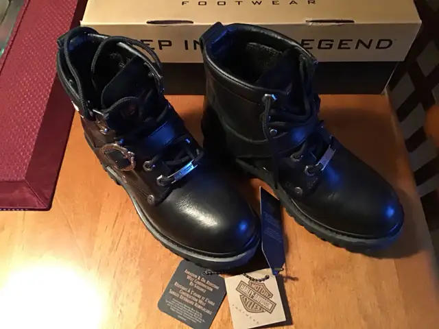 Bottes de moto Harley Davidson grandeur 5  1/2 pour dames - Photo 3