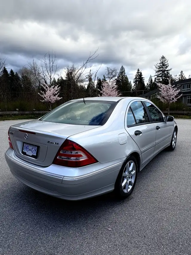 2005 Mercedes Benz C 240 4Matic - Photo 5