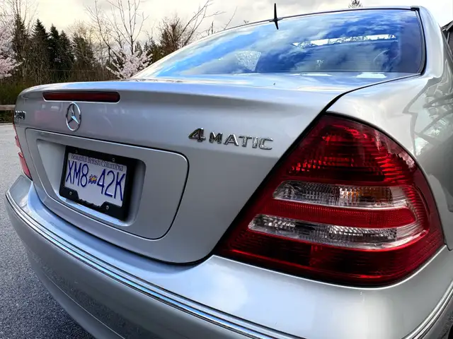 2005 Mercedes Benz C 240 4Matic - Photo 10
