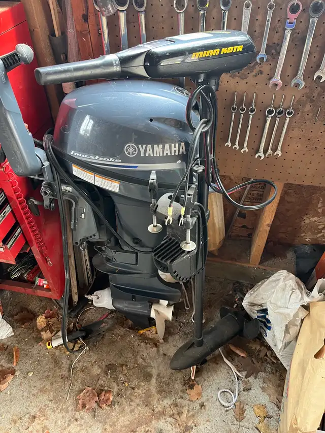 Mint Yamaha electric start 9.9 - Photo 3