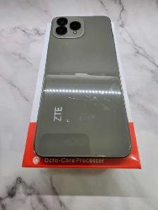ZTE Note 13 Pro 128GB Like New - Photo 2