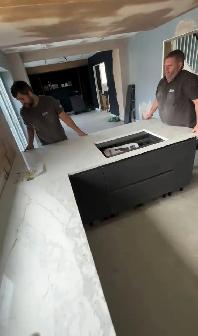 Stunning Kitchen Upgrade – Affordable & Professional - Photo 4